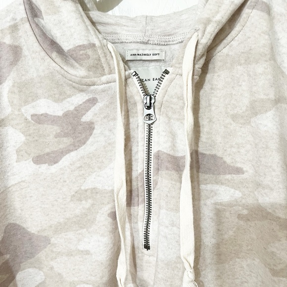 SOLD! [American Eagle] Ladies Neutral Camo Hoodie Kangaroo Pocket Oversized L - Picture 5 of 10